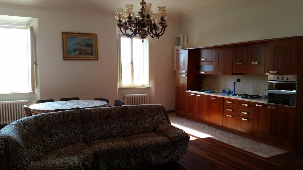 La Panoramica Apartment Avenale Cameră foto